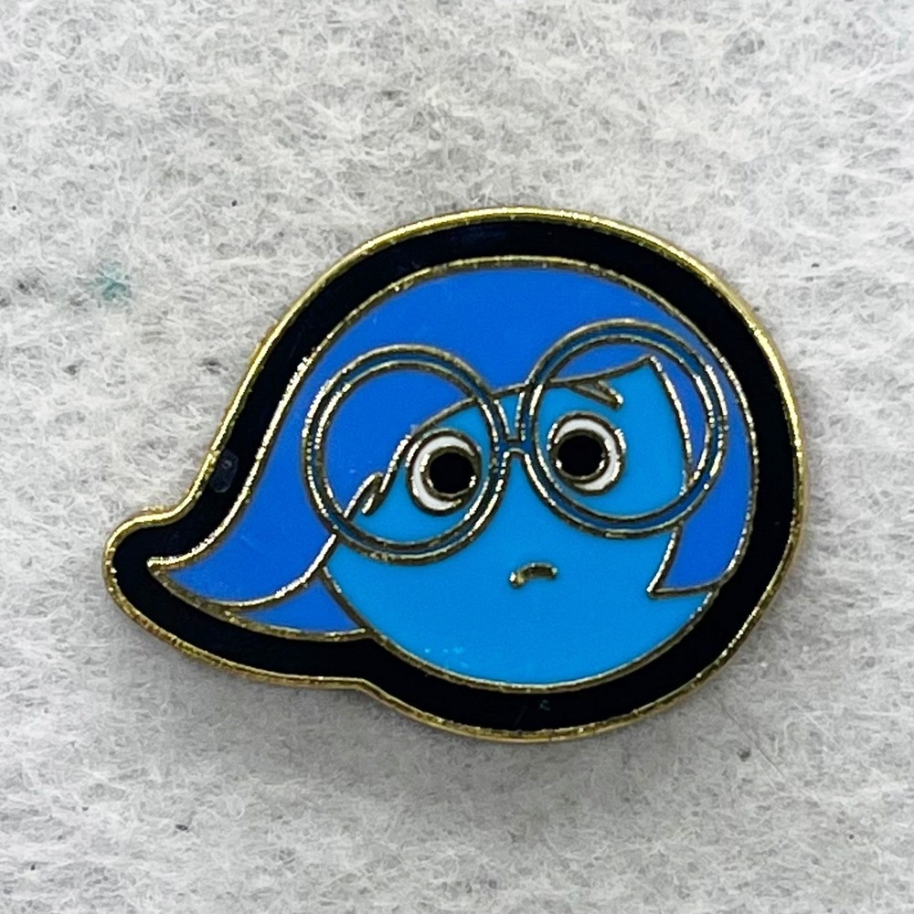 🔮 5/$25 Disney Pixar Inside Out Sadness Pin